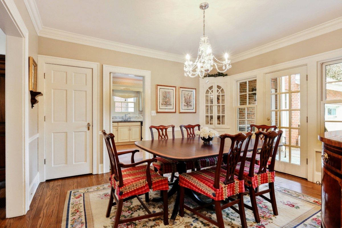 3153 Peachtree Road