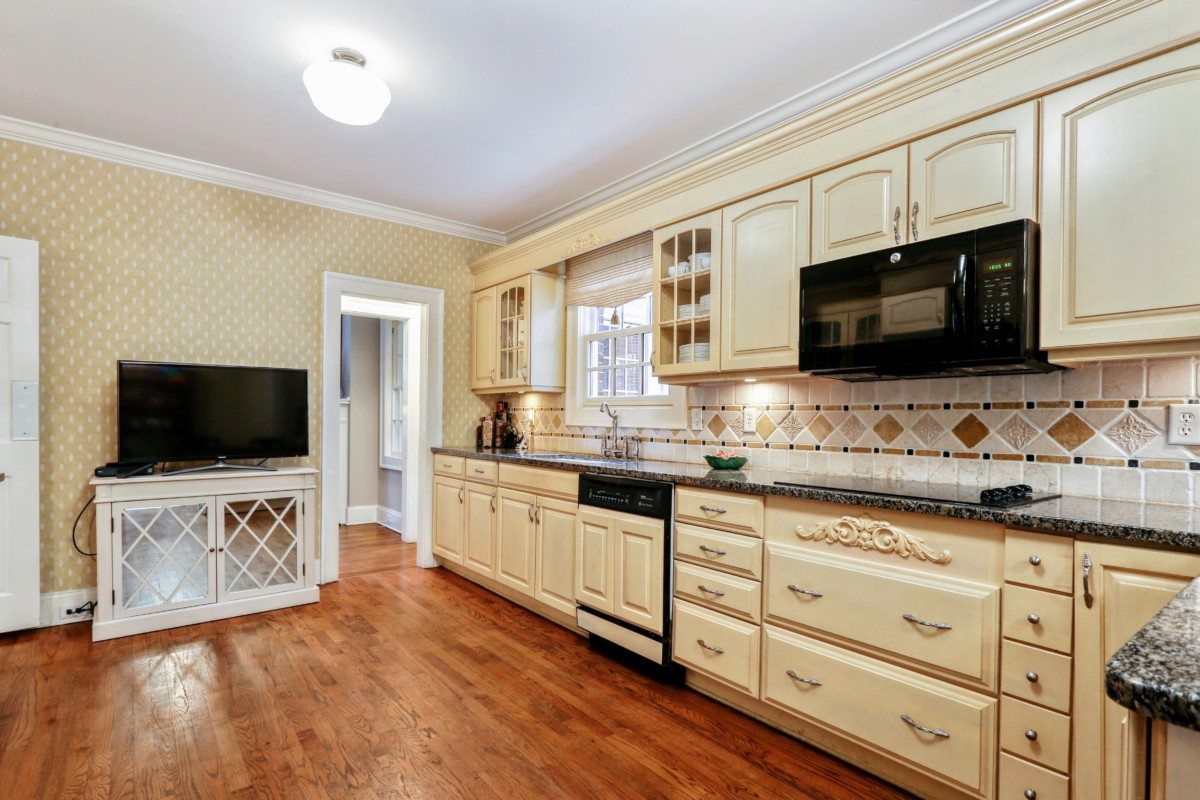 3153 Peachtree Road