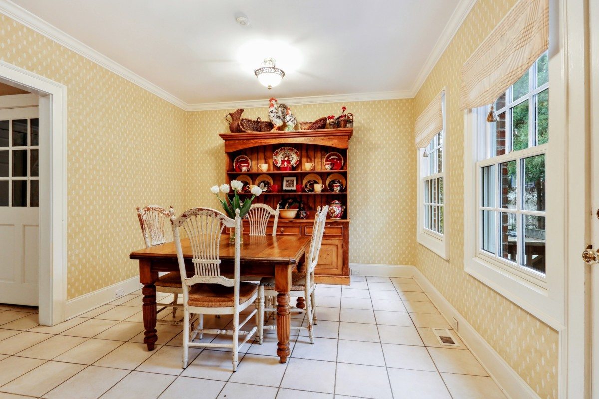 3153 Peachtree Road