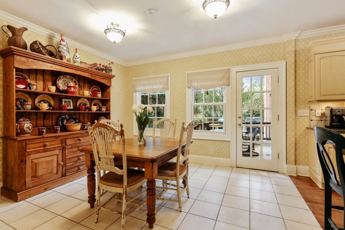 3153 Peachtree Road
