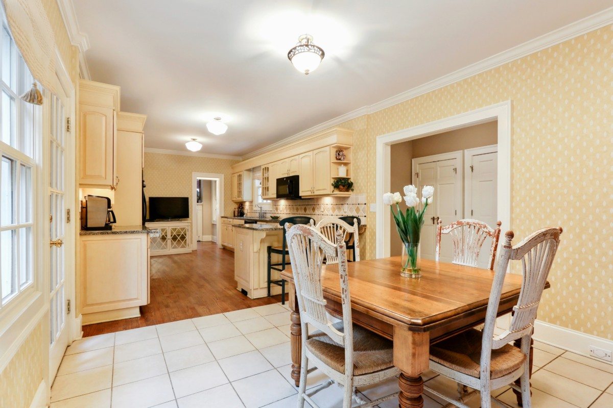 3153 Peachtree Road