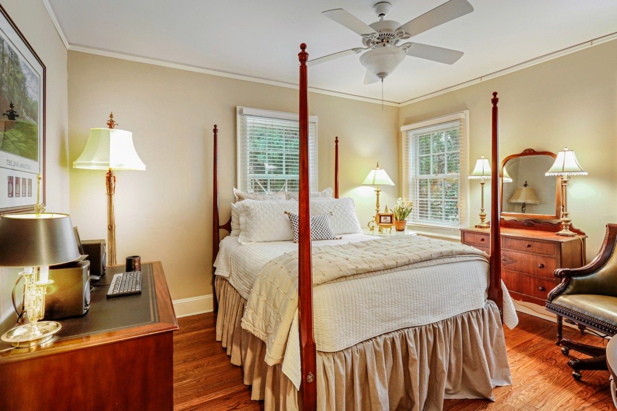 3153 Peachtree Road.jpg29
