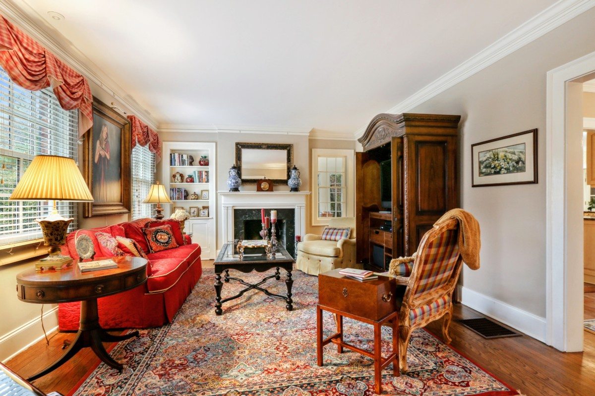 3153 Peachtree Road