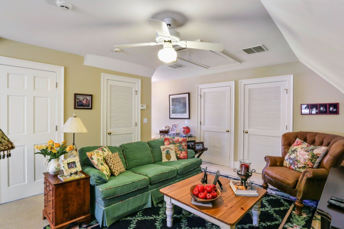 3153 Peachtree Drive1