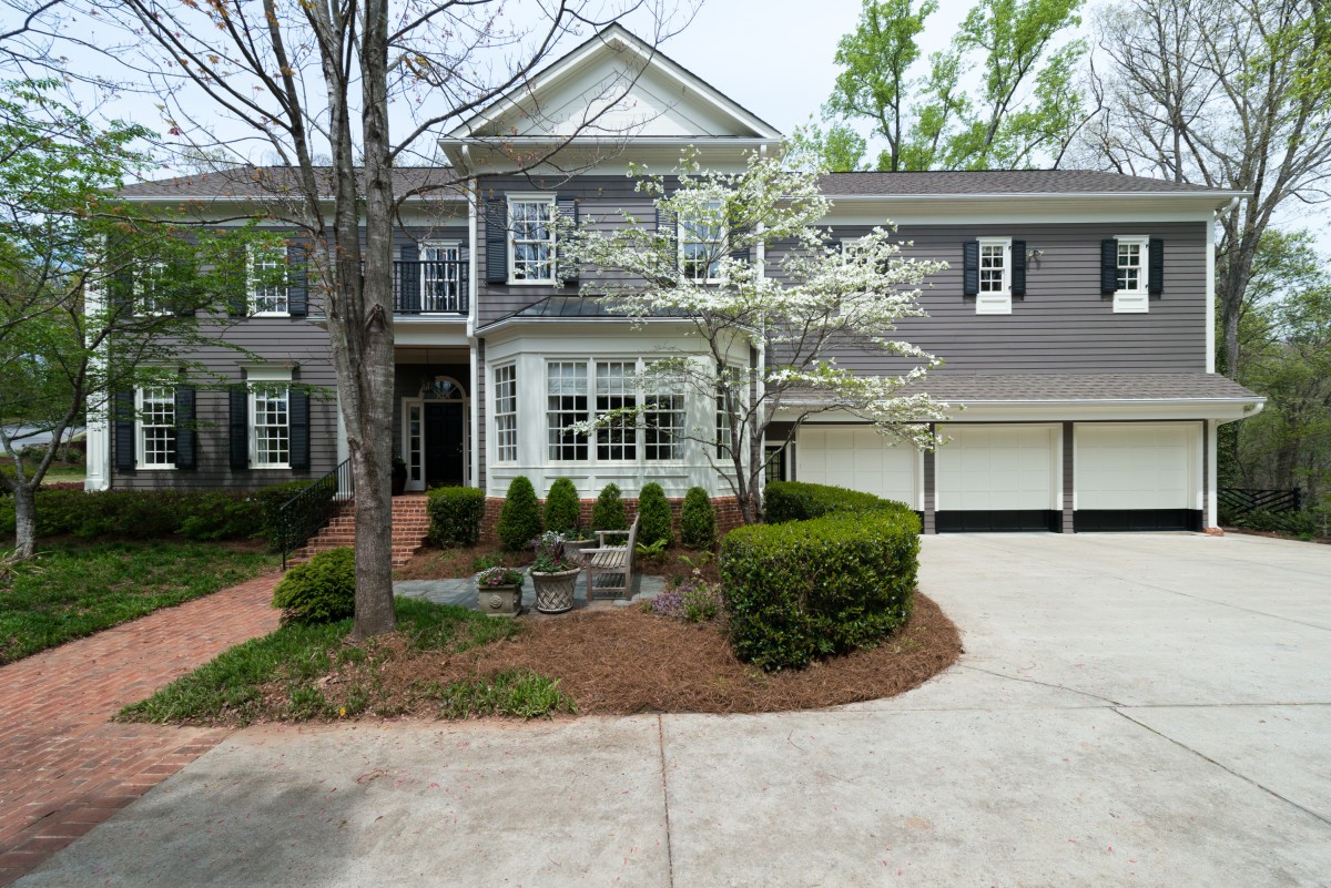 10 Old Ridgewood Place NW