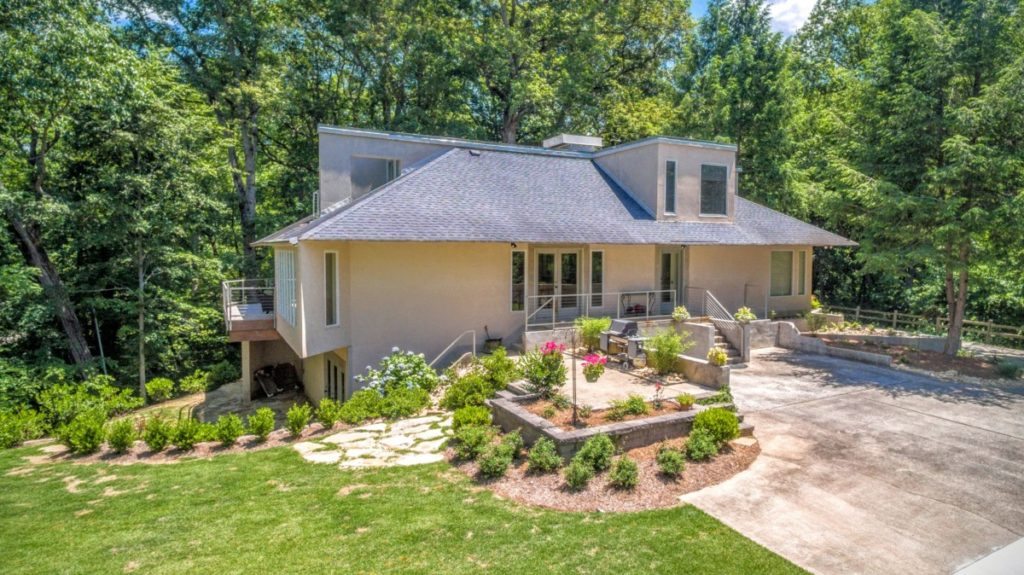 2401 W Wesley Rd NW