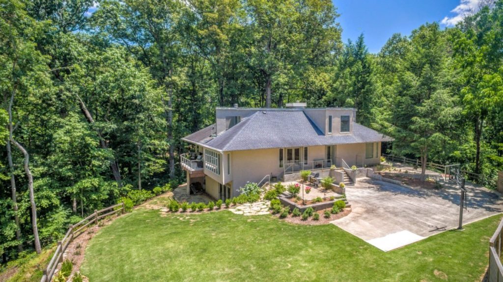 2401 W Wesley Rd NW
