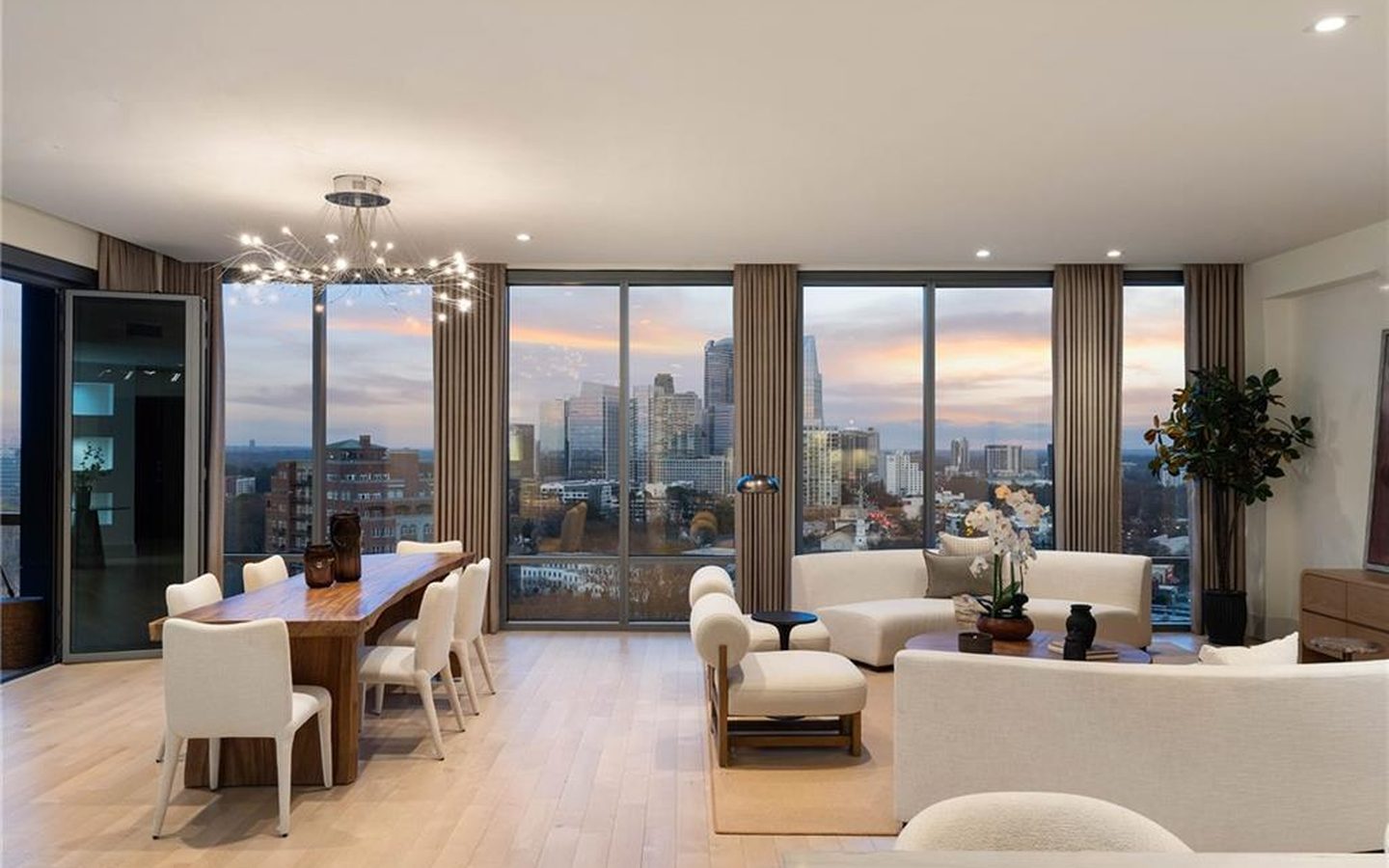 The Charles unit 1702 at 3107 Peachtree Road Buckhead condo sold $2,985,000