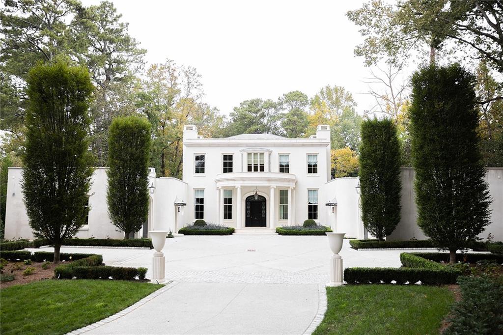 389 Blackland Road NW, Atlanta, Georgia 30342, 6 Bedrooms Bedrooms, ,6 BathroomsBathrooms,Residential,Sold,389 Blackland Road NW,7295067