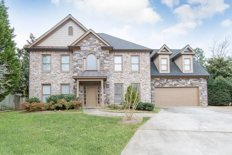 310 Windsor Gate Cove, Atlanta, Georgia 30342, 4 Bedrooms Bedrooms, ,3 BathroomsBathrooms,Residential,Sold,310 Windsor Gate Cove,5509305