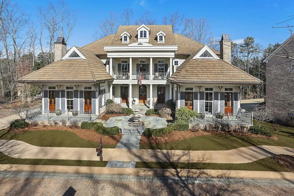 500 Belada Boulevard, Sandy Springs, Georgia 30342, 6 Bedrooms Bedrooms, ,6 BathroomsBathrooms,Residential,Sold,500 Belada Boulevard,5551999