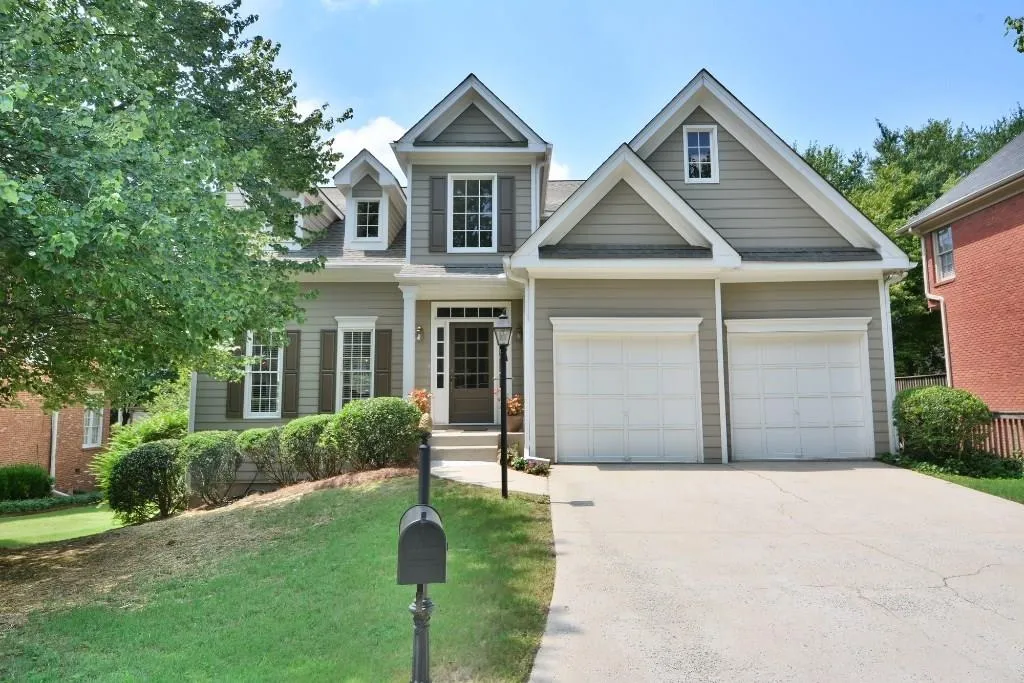 2766 Log Cabin Drive Se, Atlanta, Georgia 30339, 4 Bedrooms Bedrooms, ,2 BathroomsBathrooms,Residential,Sold,2766 Log Cabin Drive Se,5576671