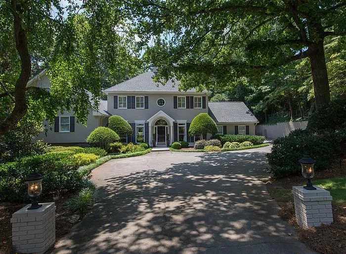 5246 Vernon Springs Trail, Sandy Springs, Georgia 30327, 5 Bedrooms Bedrooms, ,4 BathroomsBathrooms,Residential,Sold,5246 Vernon Springs Trail,5582613