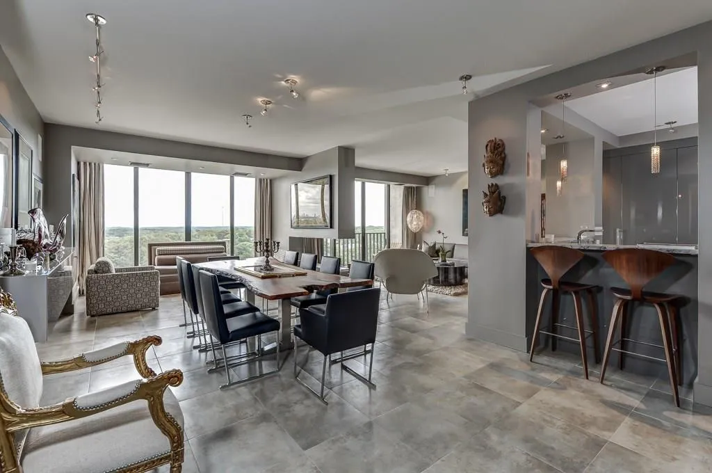 147 15th Street Ne Unit 11b, Atlanta, Georgia 30309, 2 Bedrooms Bedrooms, ,2 BathroomsBathrooms,Residential,Sold,147 15th Street Ne Unit 11b,5585442