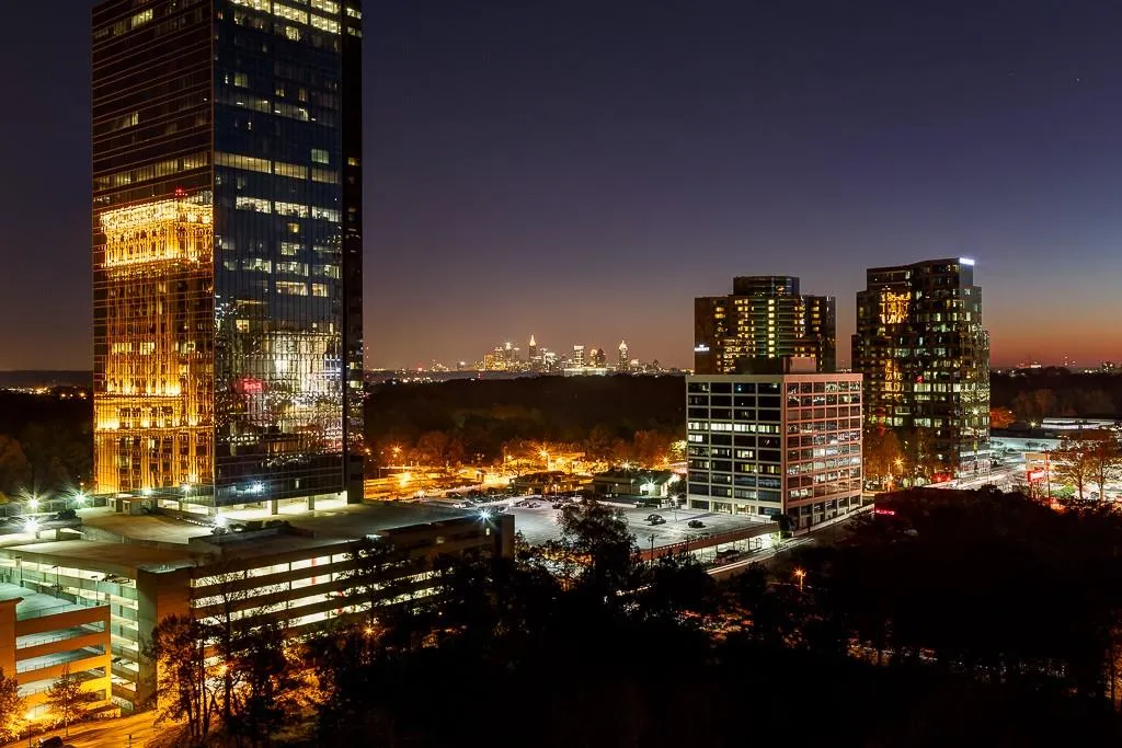 3481 Lakeside Drive Ne Unit 1806, Atlanta, Georgia 30326, 2 Bedrooms Bedrooms, ,2 BathroomsBathrooms,Residential,Sold,3481 Lakeside Drive Ne Unit 1806,5585486