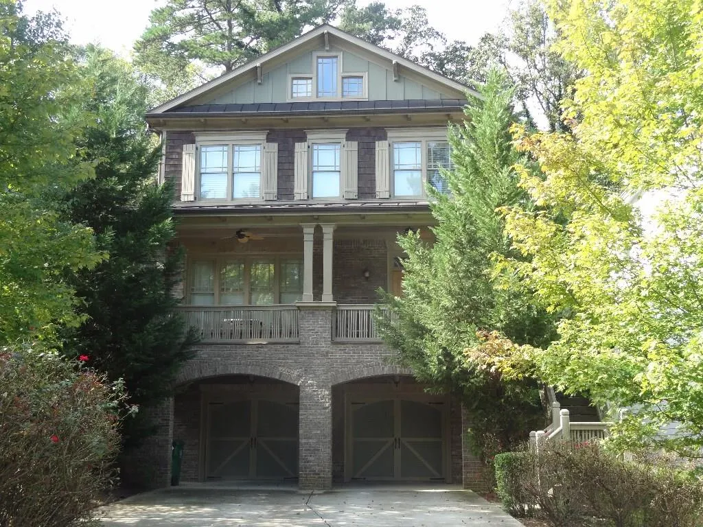 1075 Mendell Circle Ne, Brookhaven, Georgia 30319, 4 Bedrooms Bedrooms, ,3 BathroomsBathrooms,Residential,Sold,1075 Mendell Circle Ne,5592000