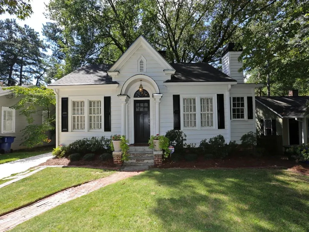 205 Eureka Drive, Atlanta, Georgia 30305, 2 Bedrooms Bedrooms, ,1 BathroomBathrooms,Residential,Sold,205 Eureka Drive,5598537