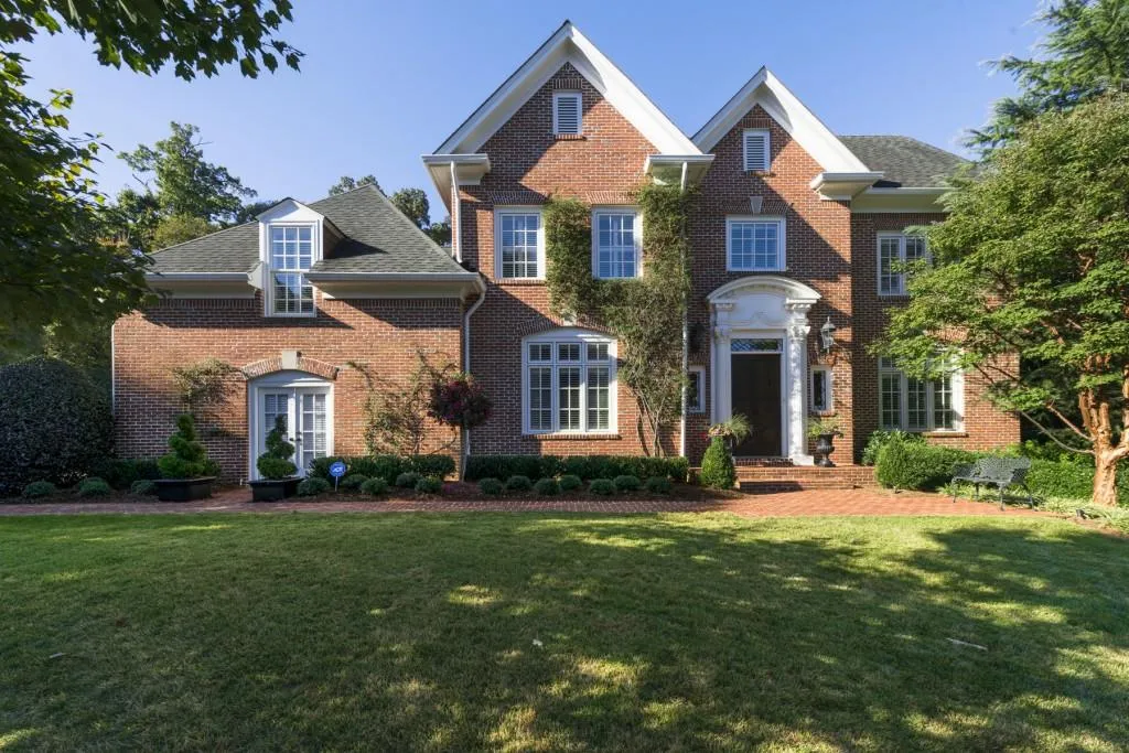 1330 Draycott Place Nw, Atlanta, Georgia 30327, 6 Bedrooms Bedrooms, ,6 BathroomsBathrooms,Residential,Sold,1330 Draycott Place Nw,5612466