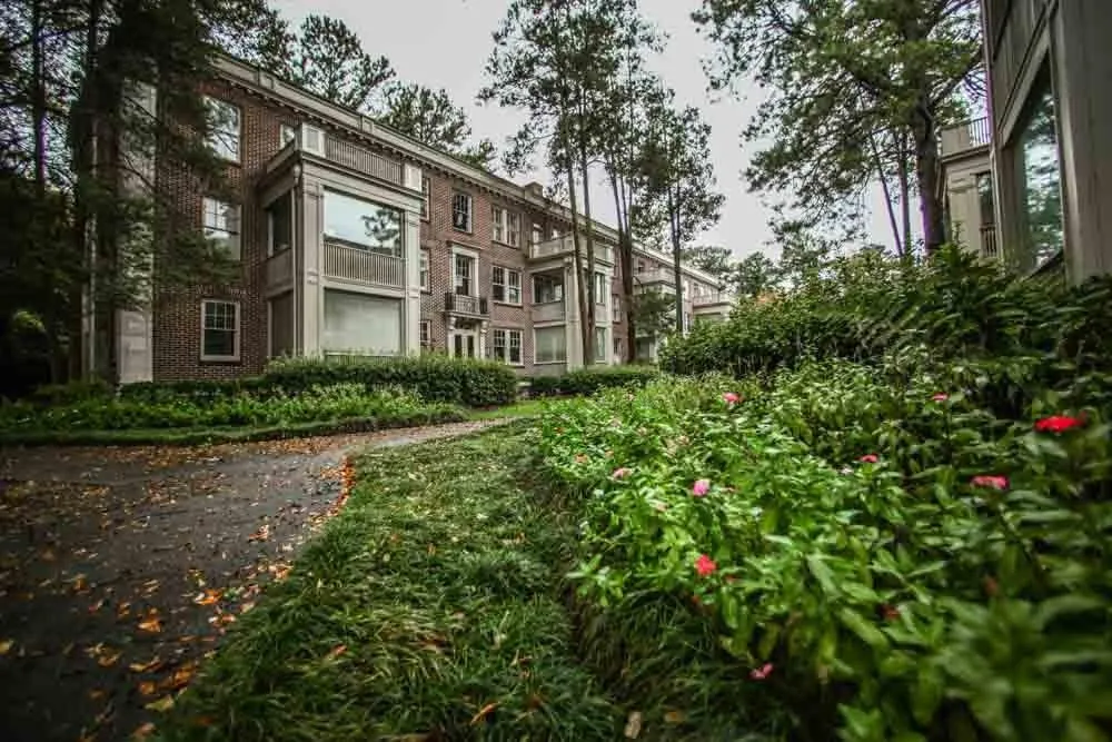 2260 Peachtree Road Nw Unit A6, Atlanta, Georgia 30309, 2 Bedrooms Bedrooms, ,2 BathroomsBathrooms,Residential,Sold,2260 Peachtree Road Nw Unit A6,5613089