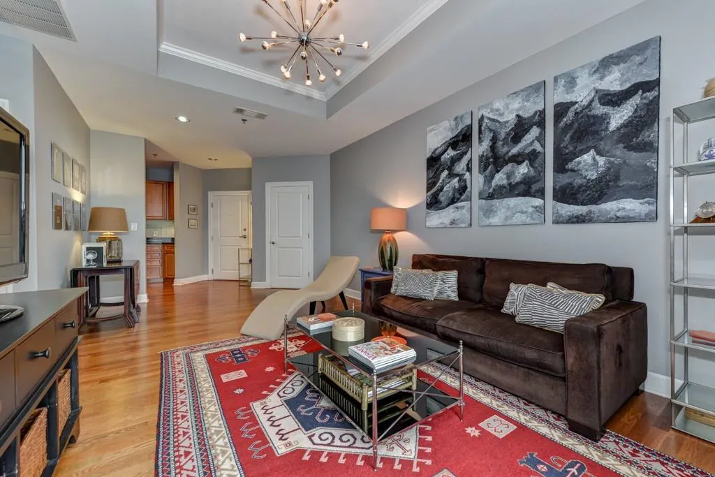 325 E Paces Ferry Road Unit 1509, Atlanta, Georgia 30305, 1 Bedroom Bedrooms, ,1 BathroomBathrooms,Residential,Sold,325 E Paces Ferry Road Unit 1509,5621241