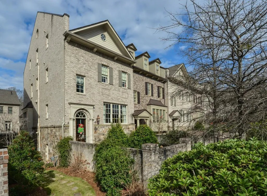 3673 Brookhaven Manor Crossing Unit -, Atlanta, Georgia 30319, 4 Bedrooms Bedrooms, ,4 BathroomsBathrooms,Residential,Sold,3673 Brookhaven Manor Crossing Unit -,5627045