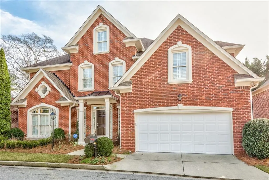 1061 Brookhaven Walk Ne, Brookhaven, Georgia 30319, 4 Bedrooms Bedrooms, ,4 BathroomsBathrooms,Residential,Sold,1061 Brookhaven Walk Ne,5631182