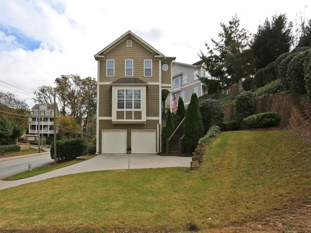 1910 Marietta Road Nw, Atlanta, Georgia 30318, 4 Bedrooms Bedrooms, ,3 BathroomsBathrooms,Residential,Sold,1910 Marietta Road Nw,5633827