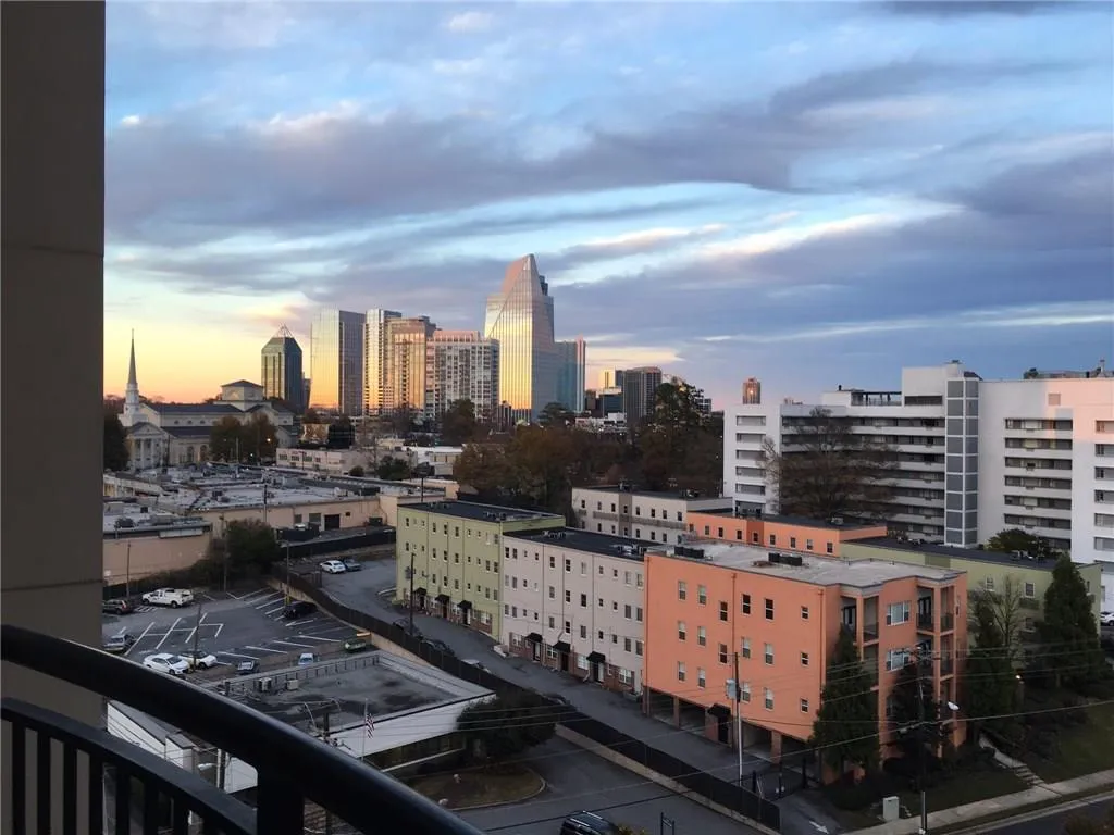 325 E Paces Ferry Road Unit 904, Atlanta, Georgia 30305, 1 Bedroom Bedrooms, ,1 BathroomBathrooms,Residential,Sold,325 E Paces Ferry Road Unit 904,5635861