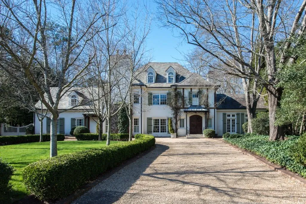 3023 Rivermeade Drive Nw, Atlanta, Georgia 30327, 5 Bedrooms Bedrooms, ,4 BathroomsBathrooms,Residential,Sold,3023 Rivermeade Drive Nw,5636923
