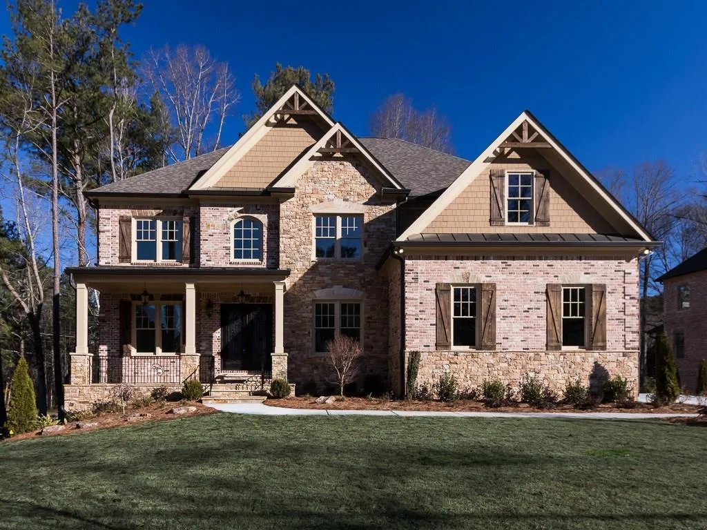 1040 Balmoral Road, Atlanta, Georgia 30319, 5 Bedrooms Bedrooms, ,4 BathroomsBathrooms,Residential,Sold,1040 Balmoral Road,5642238