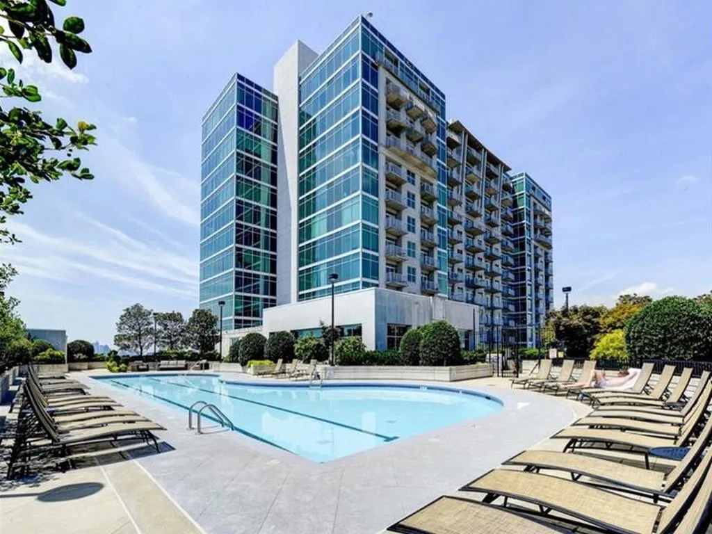 250 Pharr Road Ne Unit 605, Atlanta, Georgia 30305, 2 Bedrooms Bedrooms, ,2 BathroomsBathrooms,Residential,Sold,250 Pharr Road Ne Unit 605,5642858