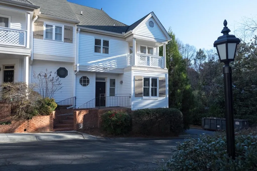3521 Vernadean Drive Se Unit 3521, Atlanta, Georgia 30339, 3 Bedrooms Bedrooms, ,2 BathroomsBathrooms,Residential,Sold,3521 Vernadean Drive Se Unit 3521,5640193