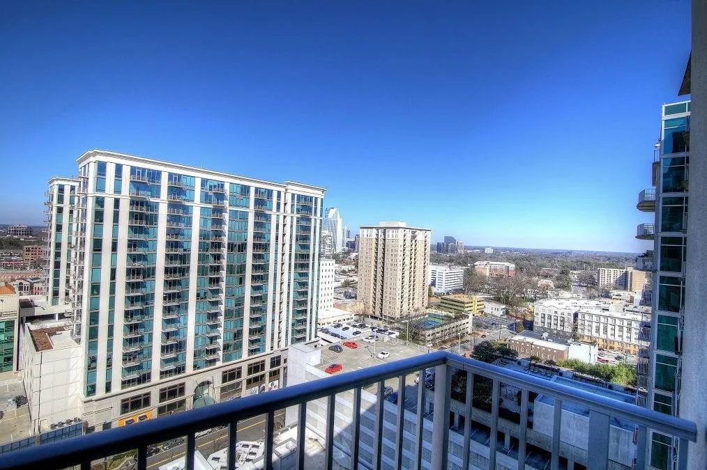 250 Pharr Road Ne Unit 1807, Atlanta, Georgia 30305, 1 Bedroom Bedrooms, ,1 BathroomBathrooms,Residential,Sold,250 Pharr Road Ne Unit 1807,5653092