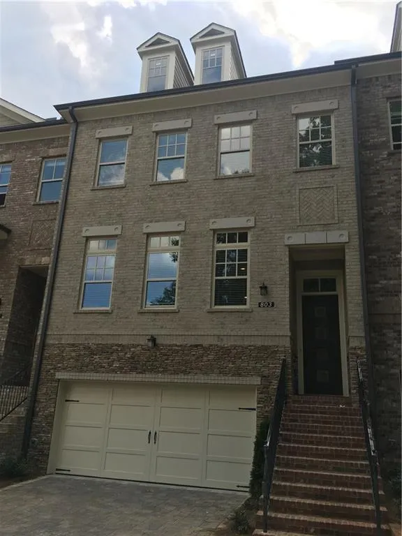 803 Canterbury Overlook Unit 28, Atlanta, Georgia 30324, 3 Bedrooms Bedrooms, ,2 BathroomsBathrooms,Residential,Sold,803 Canterbury Overlook Unit 28,5655970