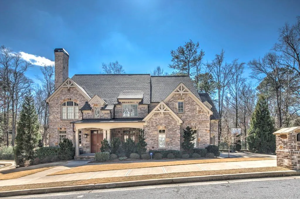 450 Conway Point Drive, Atlanta, Georgia 30327, 6 Bedrooms Bedrooms, ,6 BathroomsBathrooms,Residential,Sold,450 Conway Point Drive,5661698