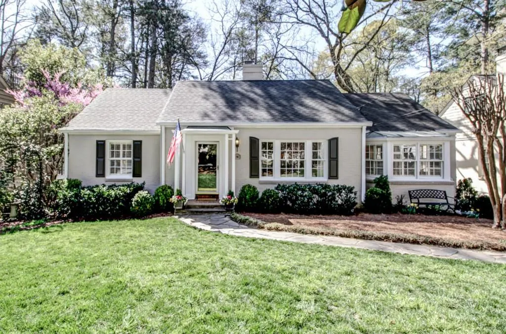 711 Greenview Avenue Ne, Atlanta, Georgia 30305, 3 Bedrooms Bedrooms, ,3 BathroomsBathrooms,Residential,Sold,711 Greenview Avenue Ne,5663275