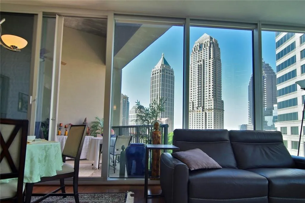 1080 Peachtree Street Ne Unit 702, Atlanta, Georgia 30309, 2 Bedrooms Bedrooms, ,2 BathroomsBathrooms,Residential,Sold,1080 Peachtree Street Ne Unit 702,5667460