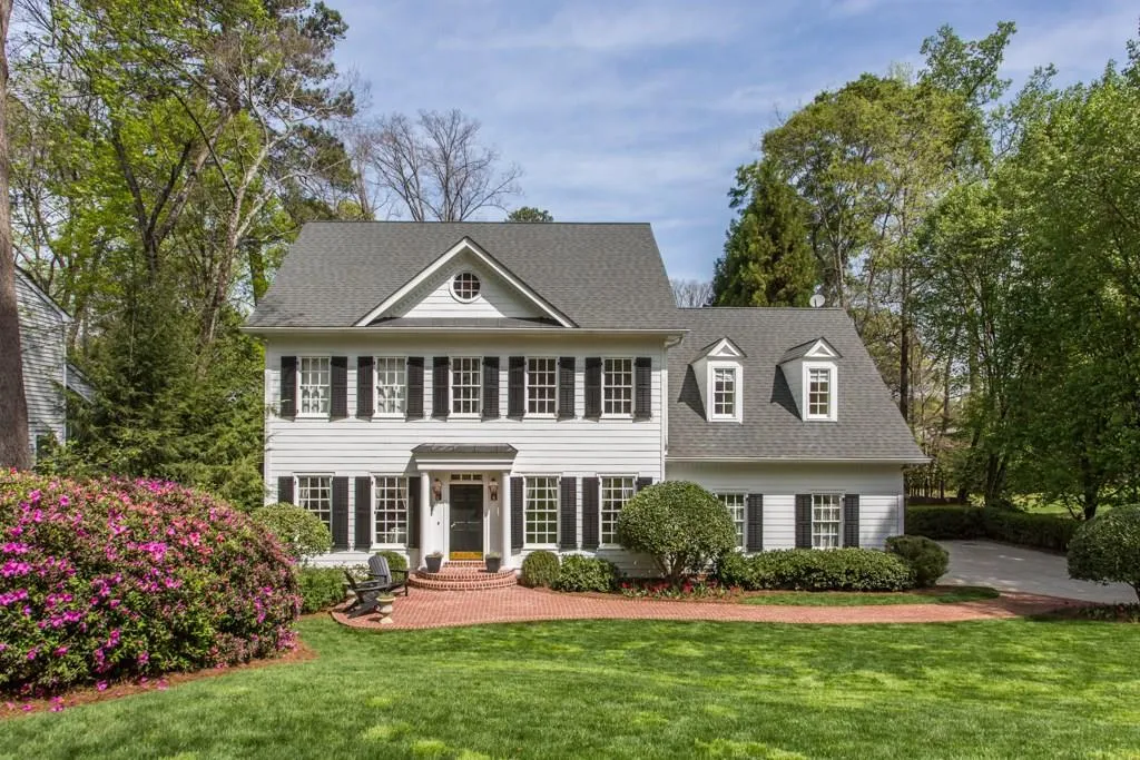 633 Longwood Drive Nw, Atlanta, Georgia 30305, 5 Bedrooms Bedrooms, ,4 BathroomsBathrooms,Residential,Sold,633 Longwood Drive Nw,5668897