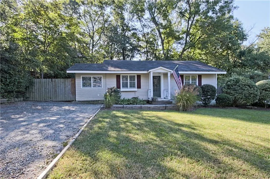 2674 Rosemary Street Nw, Atlanta, Georgia 30318, 2 Bedrooms Bedrooms, ,1 BathroomBathrooms,Residential,Sold,2674 Rosemary Street Nw,5669300