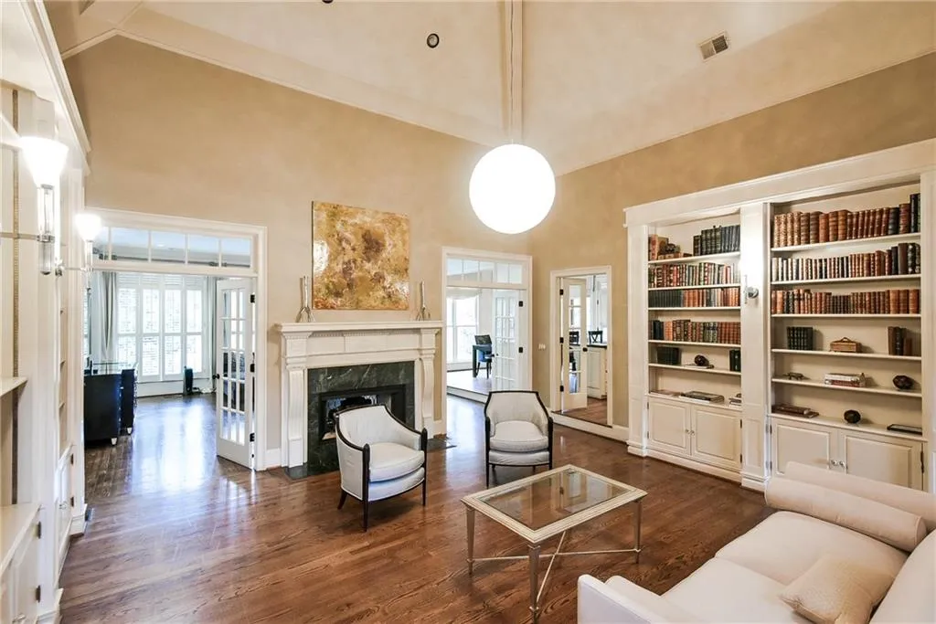 220 Windsor Gate Cove, Atlanta, Georgia 30342, 5 Bedrooms Bedrooms, ,4 BathroomsBathrooms,Residential,Sold,220 Windsor Gate Cove,5677079