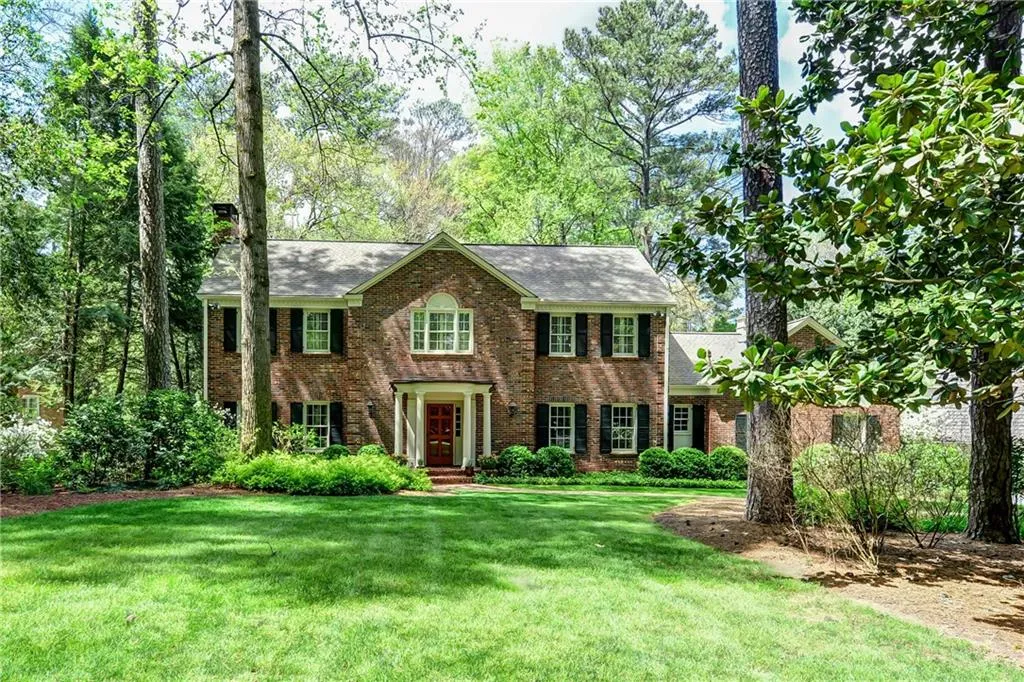3362 Valley Road Nw, Atlanta, Georgia 30305, 4 Bedrooms Bedrooms, ,5 BathroomsBathrooms,Residential,Sold,3362 Valley Road Nw,5679435
