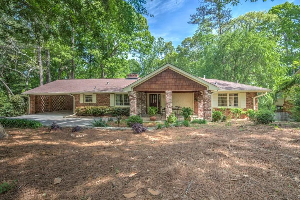 360 Montevallo Drive, Sandy Springs, Georgia 30342, 4 Bedrooms Bedrooms, ,3 BathroomsBathrooms,Residential,Sold,360 Montevallo Drive,5679648