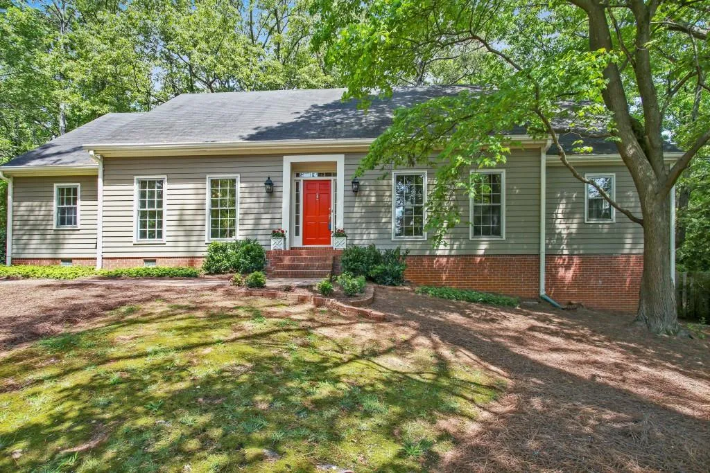 5585 Whitner Drive, Atlanta, Georgia 30327, 6 Bedrooms Bedrooms, ,3 BathroomsBathrooms,Residential,Sold,5585 Whitner Drive,5681457