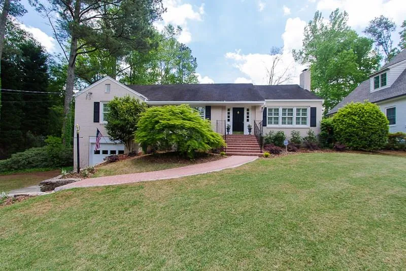 4225 N Stratford Road Ne, Atlanta, Georgia 30342, 3 Bedrooms Bedrooms, ,2 BathroomsBathrooms,Residential,Sold,4225 N Stratford Road Ne,5681841