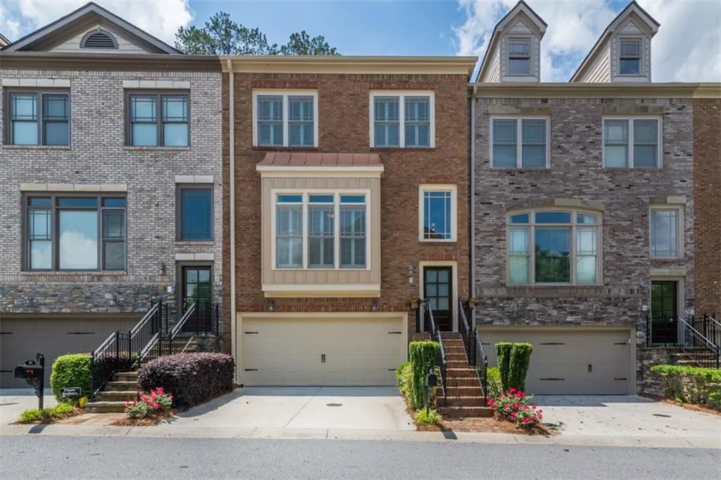 370 Mystic Ridge Lane Unit 370, Sandy Springs, Georgia 30342, 4 Bedrooms Bedrooms, ,3 BathroomsBathrooms,Residential,Sold,370 Mystic Ridge Lane Unit 370,5685970