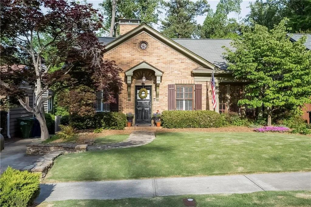 74 Park Circle Ne, Atlanta, Georgia 30305, 3 Bedrooms Bedrooms, ,2 BathroomsBathrooms,Residential,Sold,74 Park Circle Ne,5682488