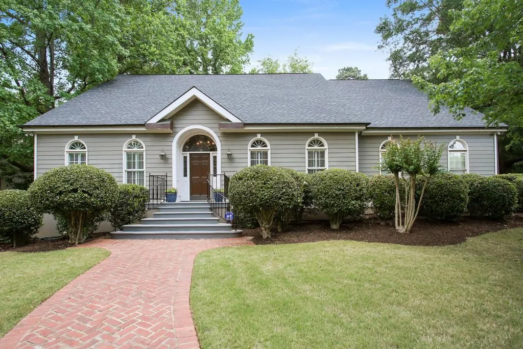 2561 Westminster Heath Nw, Atlanta, Georgia 30327, 5 Bedrooms Bedrooms, ,4 BathroomsBathrooms,Residential,Sold,2561 Westminster Heath Nw,5691794