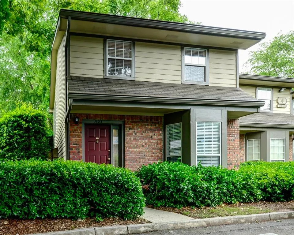 1123 Weatherstone Drive, Atlanta, Georgia 30342, 2 Bedrooms Bedrooms, ,2 BathroomsBathrooms,Residential,Sold,1123 Weatherstone Drive,5693979