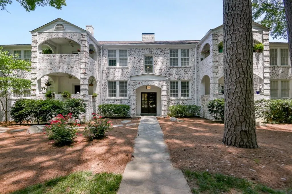 65 Peachtree Memorial Drive Unit 5, Atlanta, Georgia 30309, 2 Bedrooms Bedrooms, ,2 BathroomsBathrooms,Residential,Sold,65 Peachtree Memorial Drive Unit 5,5695257