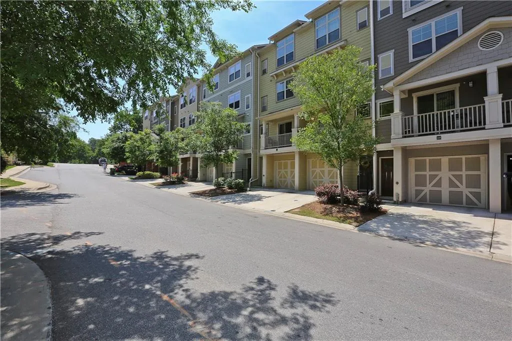 215 Semel Drive Nw Unit 452, Atlanta, Georgia 30309, 2 Bedrooms Bedrooms, ,2 BathroomsBathrooms,Residential,Sold,215 Semel Drive Nw Unit 452,5696429
